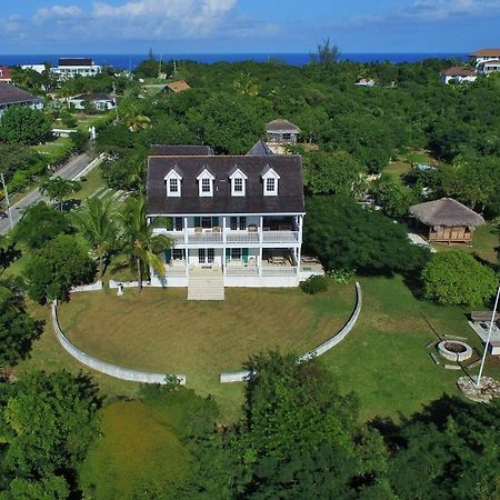 Buccaneer Hill Home Governor's Harbour Exterior photo